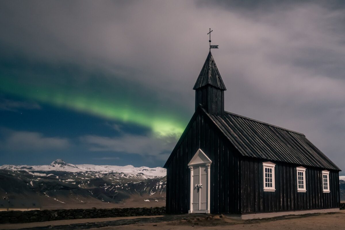 Vikings of the Midnight Sun: A Historical Journey Through Iceland’s Norse Legacy