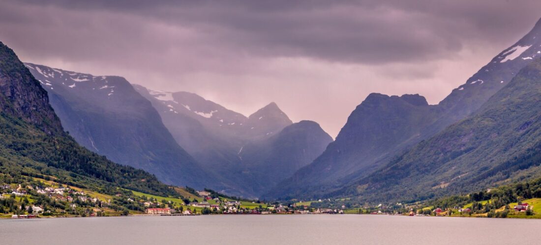 Norway’s Viking Heartland: A Journey Through Fjords, Longships & Sagas